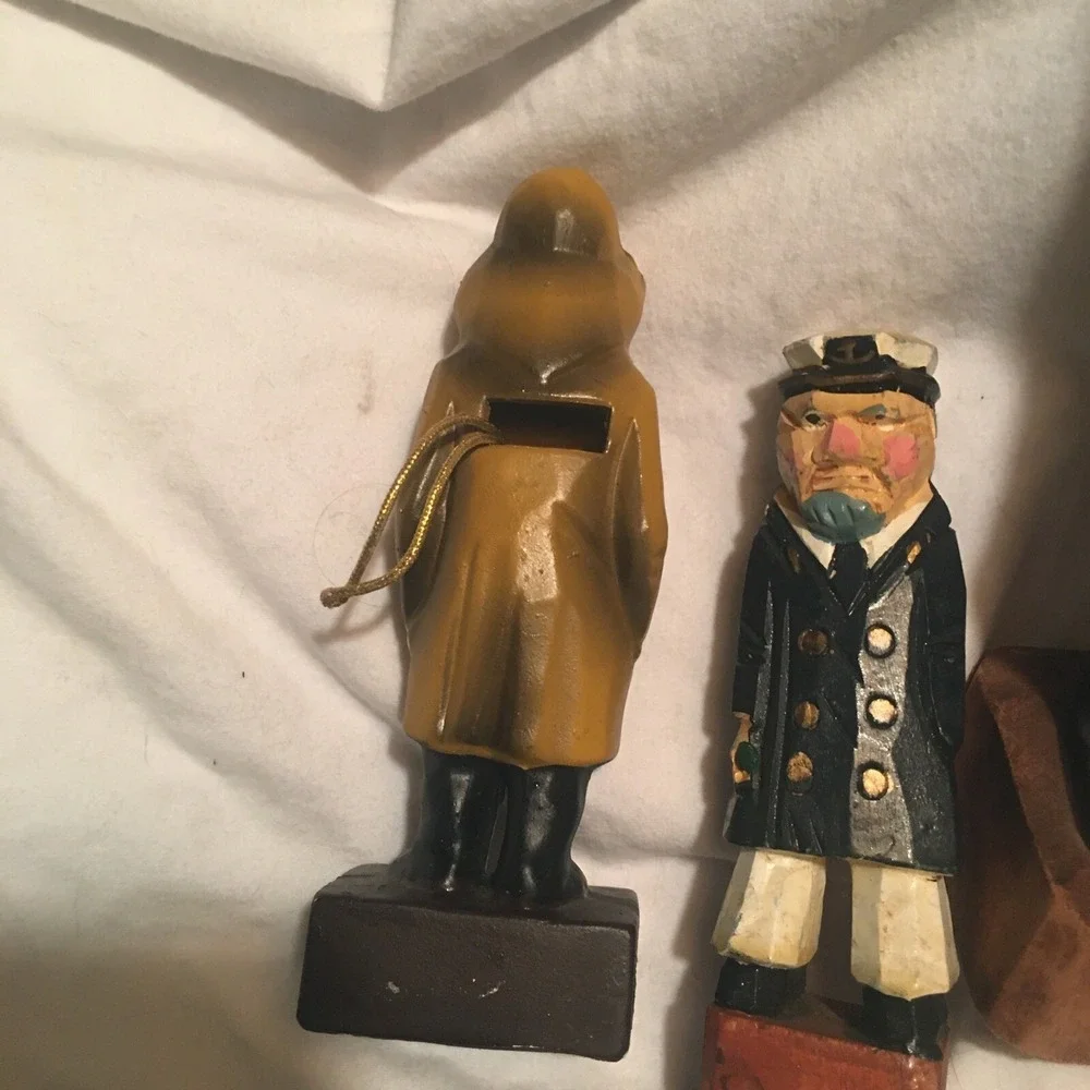 2 Hand Carved Painted Sailor Captains Vintage 1 Ceramic Sachet Holder(rare)
